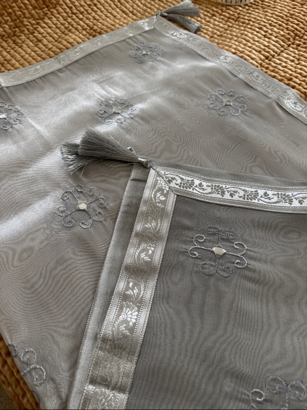 Fancy Silver Embroidered Square Table Topper NWOT